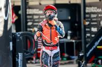 Kolejna karta odkryta! Wilki kompletują skład