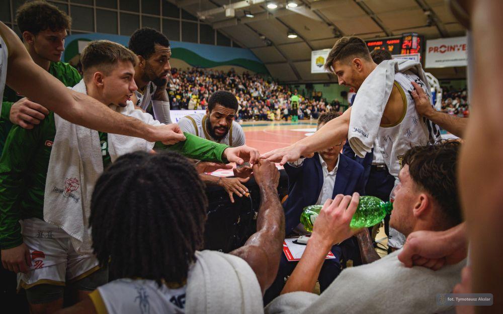 Miasto Szkła Krosno testuje nowego zawodnika (fot. Tymoteusz Akslar)