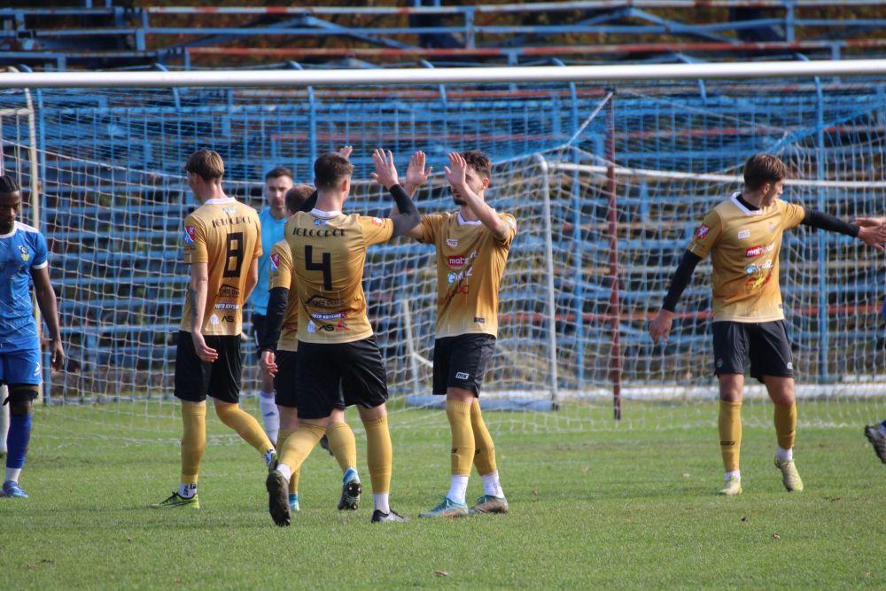 Igloopol Dębica zdominował Błażowiankę w końcówce (fot. Igloopol Dębica)