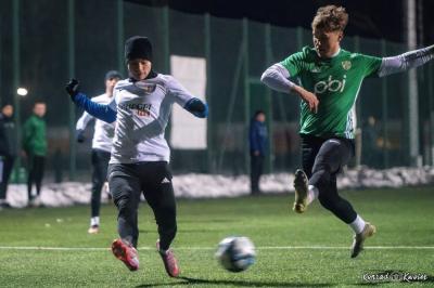 Szesnaście goli w sparingu Karpat Krosno