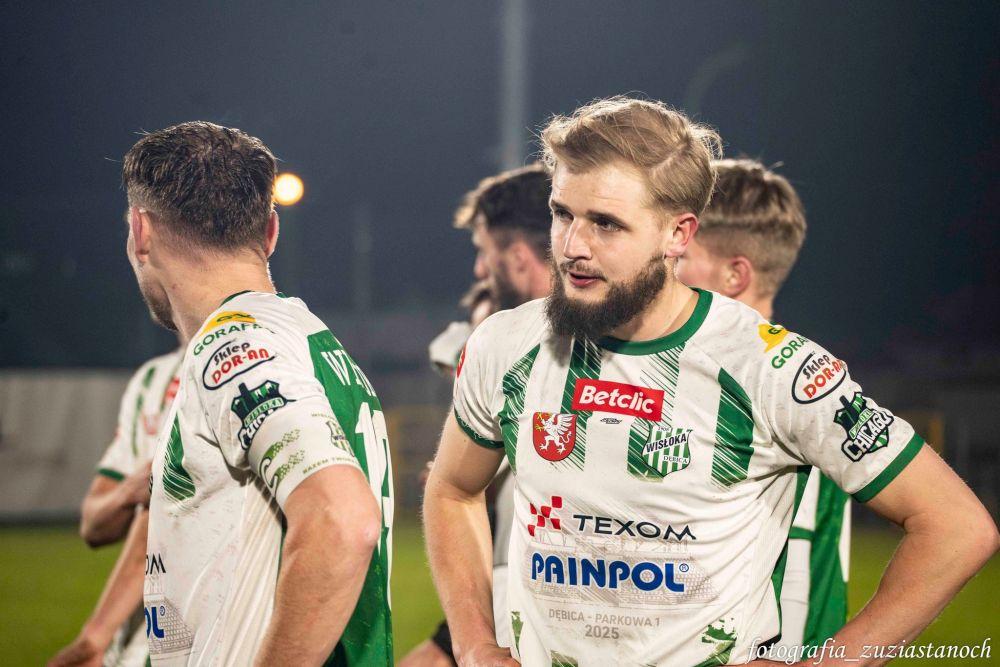 Wisłoka Dębica bez punktów w starciu z Naprzodem Jędrzejów (fot. Zuzanna Stanoch)