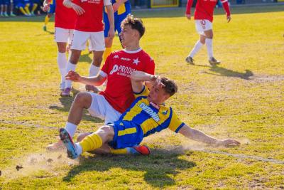 Avia Świdnik zremisowała z Wisłą II Kraków i straciła fotel lidera (fot. Avia Świdnik)