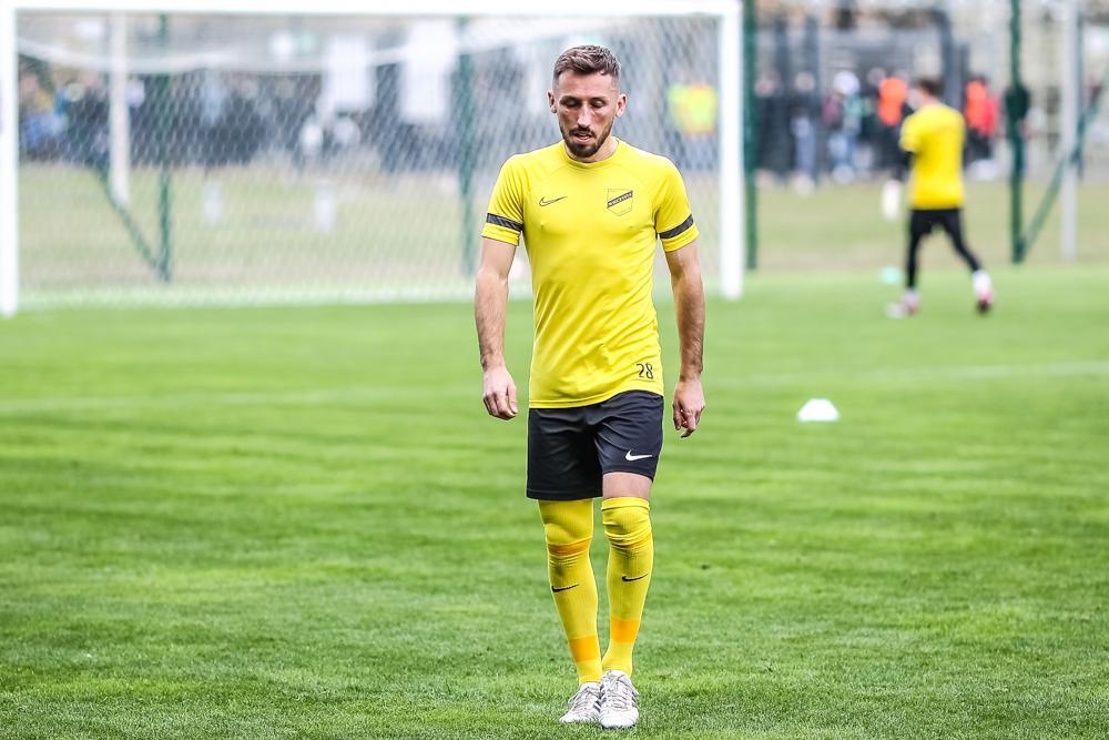 Radosław Majewski wykluczony z gry do końca sezonu. (fot. Radek Kuśmierz)