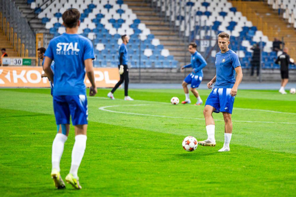 Stal Mielec ma w planach cztery sparingi przed nowym sezonem (fot. FKS Stal Mielec)