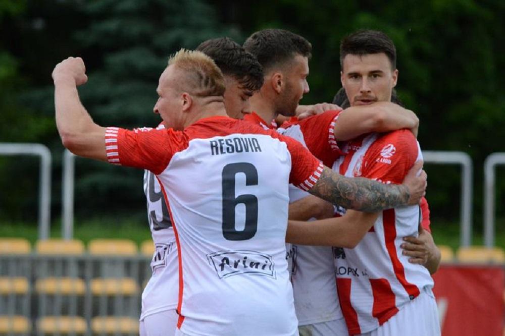 Apklan Resovia w komplecie dokończy sezon 2019/20. (fot. Resovia)