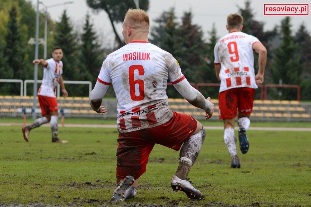 Piłkarze Apklan Resovii niespodziewanie w środę zagrają z Zagłębiem Sosnowiec. (fot. Resoviacy.pl)