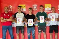 Wychowankowie z profesjonalnymi kontraktami w Apklan Resovii