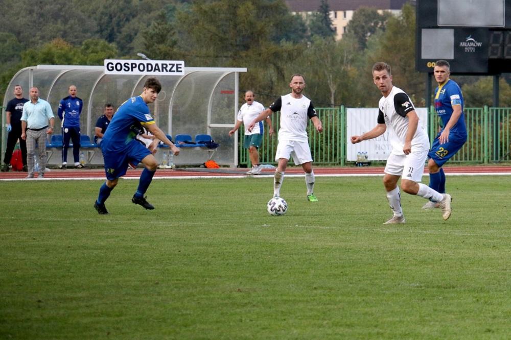 Arłamów Ustrzyki Dolne wygrał i powiększył przewagę. (fot. Arłamów)