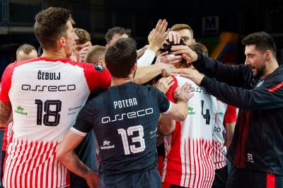 WIDEO: Asseco Resovia Rzeszów - Aluron CMC Warta Zawiercie 3:0 [SKRÓT MECZU]