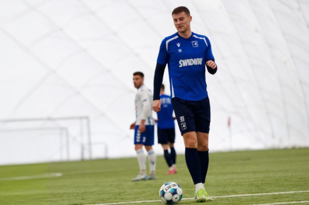 Na zdjęciu Arkadiusz Maj, strzelec pierwszego gola dla Avii Świdnik (fot. facebook.com/AviaSwidnik1952)