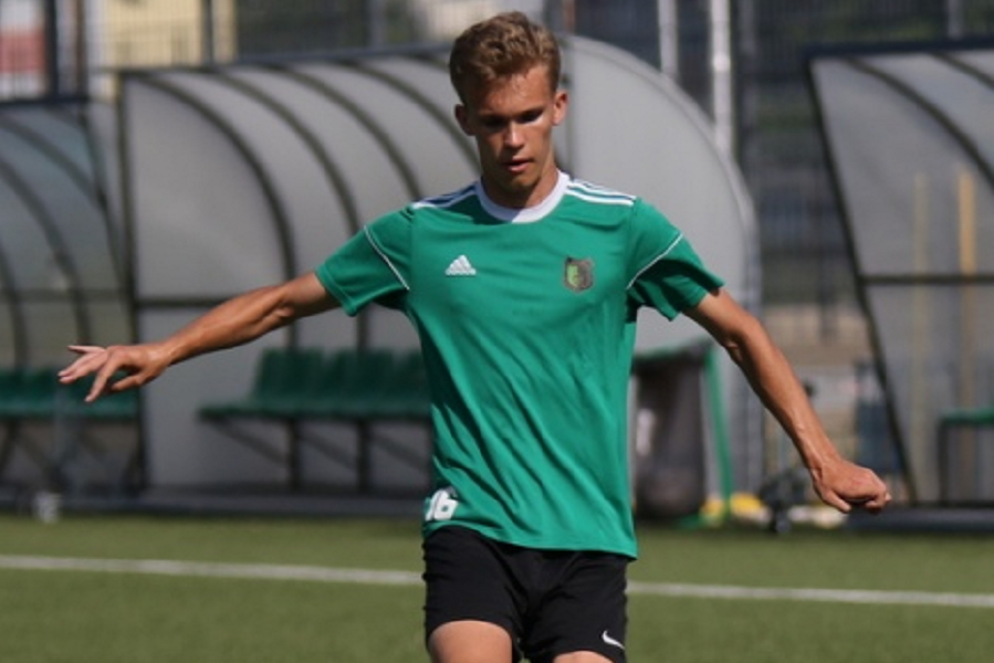 Kapitan rocznika 2003 w SMS Resovii, Bartosz Tłuczek trenuje ze Stalą Stalowa Wola. (fot. Mariusz Biel)