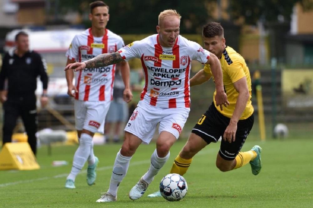 Bartłomiej Wasiluk nadal będzie grał w Apklan Resovii. (fot. Resovia)