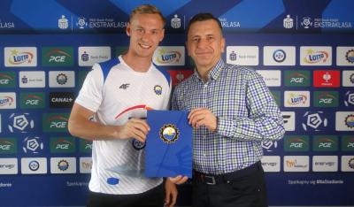 Holenderski defensor spędzi przyszły sezon w Stali Mielec. Fot. PGE FKS Stal Mielec/Facebook.