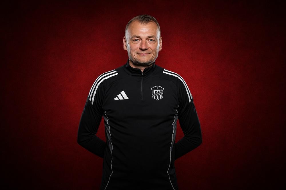 Bogdan Zając wraca na ławkę trenerską! (fot. Kalwarianka)