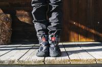 Botki puchowe. Praktyczne rozwiązanie dla miłośników outdooru