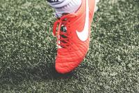 Jak wybrać odpowiednie obuwie piłkarskie?