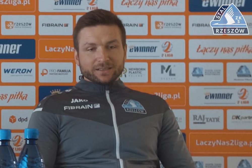 Daniel Myśliwiec uważa, że Stal Rzeszów rozwija się jako drużyna. (fot. Stal TV)