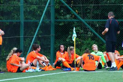 Piłkarki DAP-u Dębica zdobyły kolejne trzy punkty (fot. facebook.com/DAP-GIRLS-236690016505105)