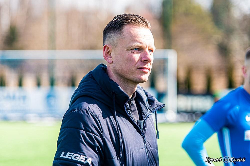 Dariusz Liana nie był zadowolony po hicie 4 ligi podkarpackiej. (fot. Konrad Kwolek)