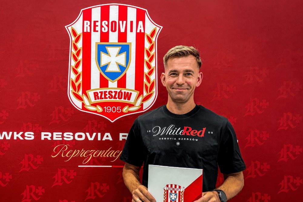 Dariusz Kantor oficjalnie nowym szkoleniowcem Resovii. Wraca do klubu po latach w nowej roli (fot. cwks-resovia.pl)