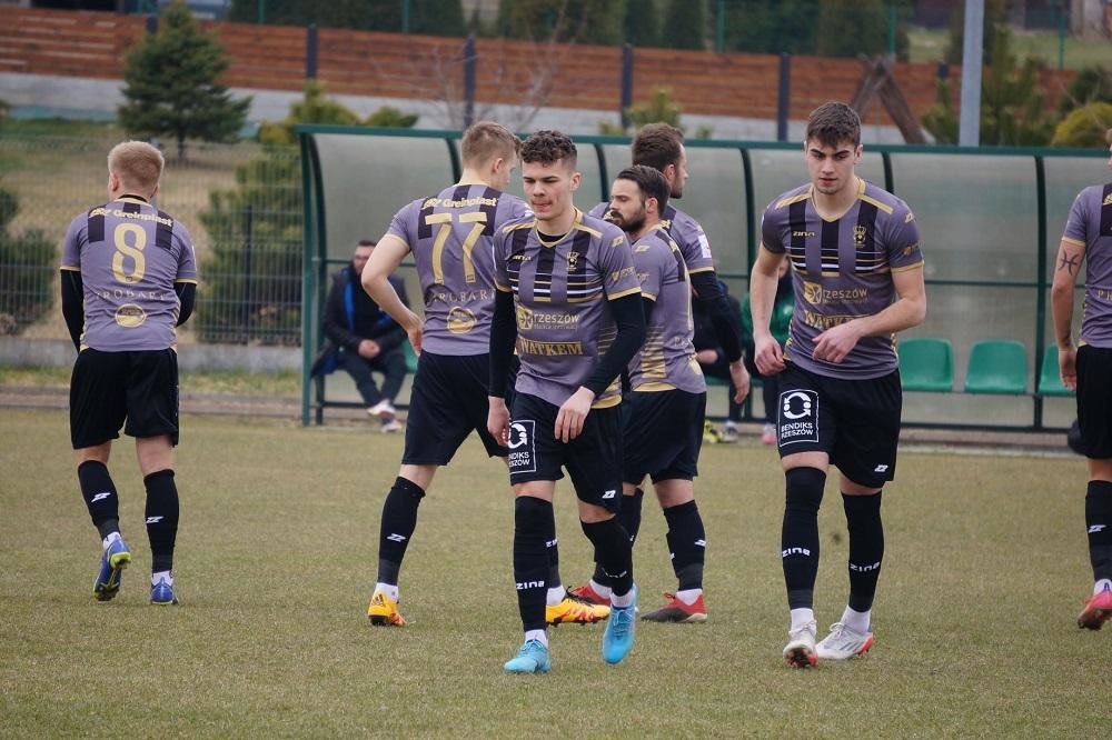 Dawid Kalisz jest testowany w Stomilu Olsztyn. (fot. Korona Rzeszów)