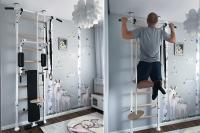 Trening piłkarski w domu na drabince gimnastycznej