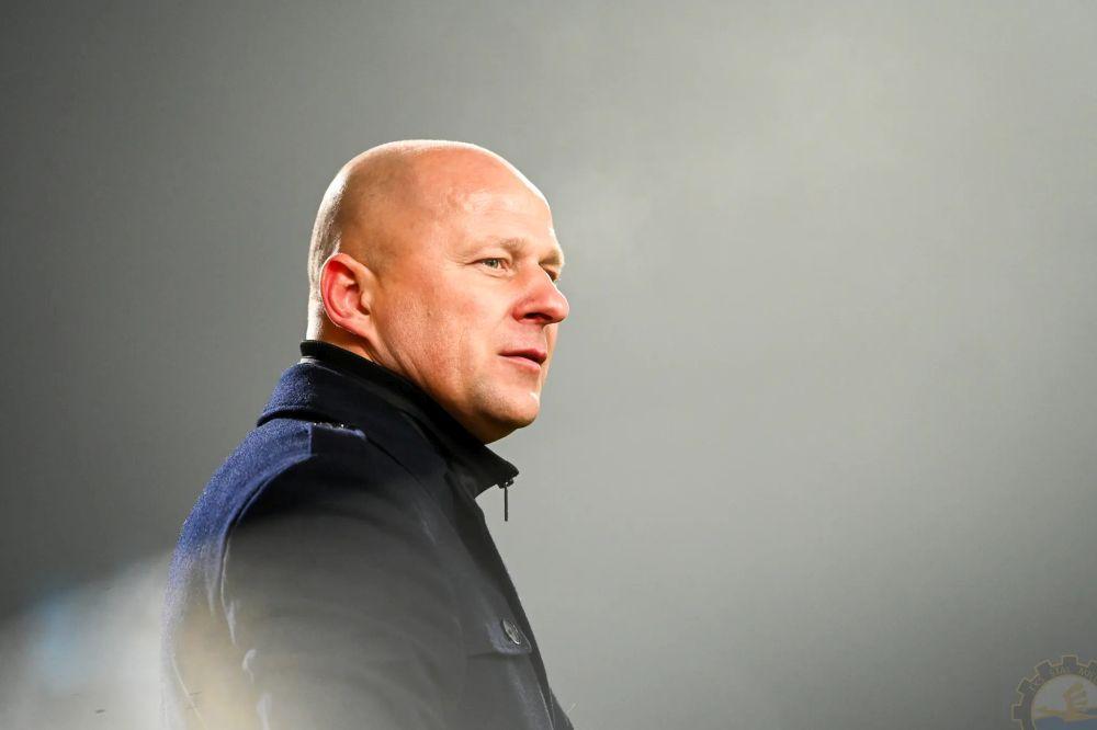 Na zdjęciu Janusz Niedźwiedź, trener Stali Mielec (fot. FKS Stal Mielec)