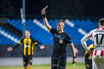 Weekendowe mecze: ESA, 1 i 2 liga piłki nożnej, sparingi oraz inne sporty [WYNIKI]