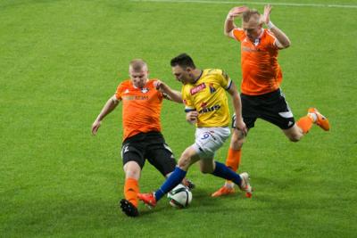 Sokół Sieniawa (pomarańczowe stroje) wraca na Arenę Lublin po dwóch latach (fot. Łukasz Wiszniewski)