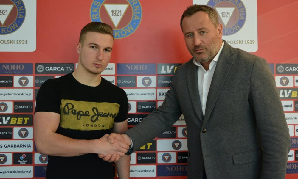 Jakub Janik został dziś ogłoszony jako nowy zawodnik Garbarni Kraków (fot. Garbarnia Kraków)