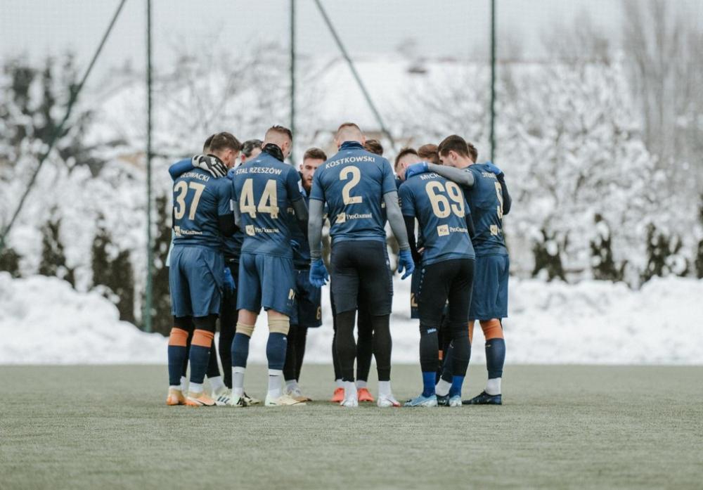 Stal Rzeszów zremisowała z Garbarnią Kraków w meczu towarzyskim (fot. Stal Rzeszów)