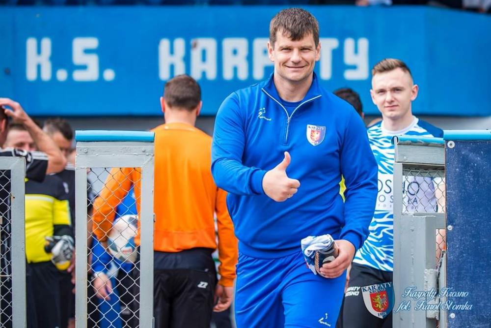 Karpaty Krosno poinformowały o podpisaniu umowy z dwudziestoma zawodnikami (foto Karol Słomka)