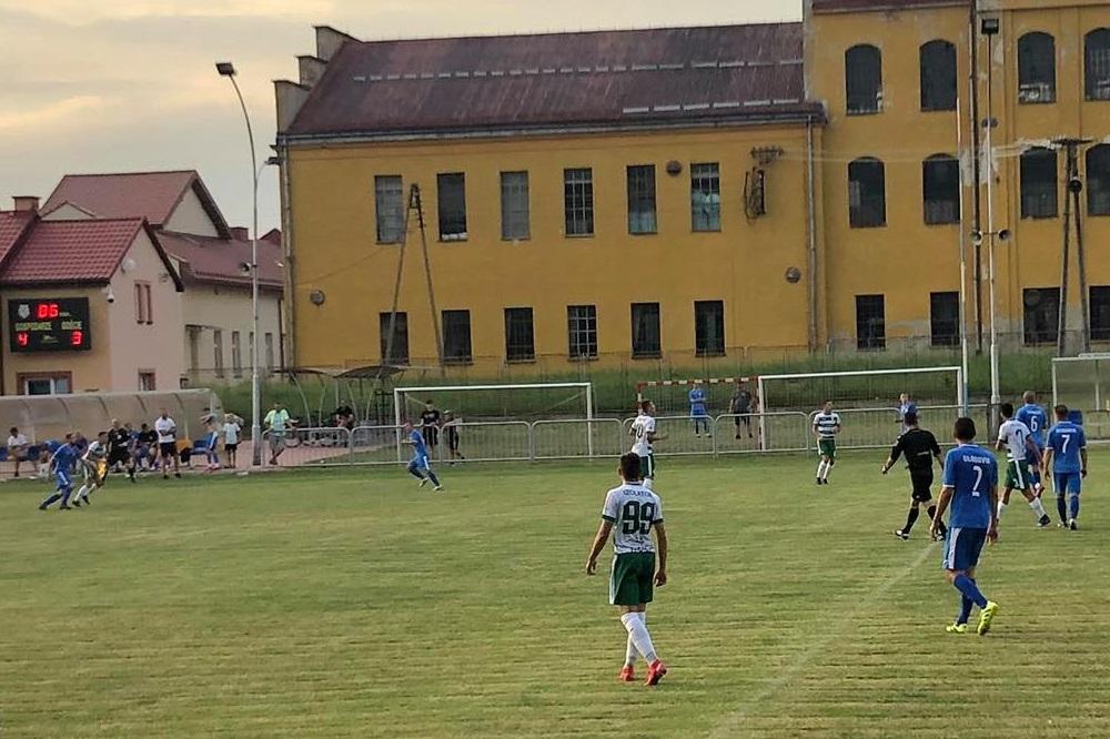 Głogovia Głogów Małopolski pokonała Izolator Boguchwała 4-3. (fot. Adrian Kura)