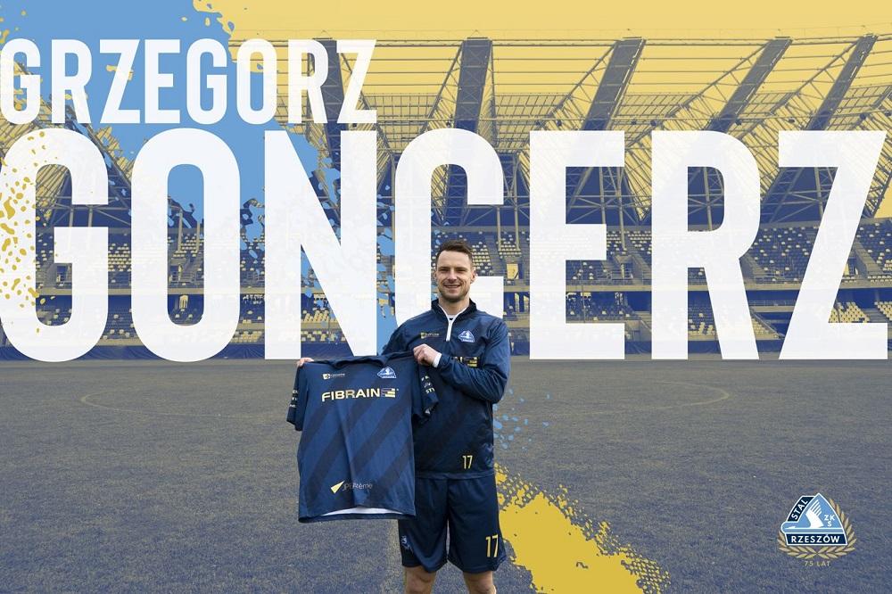 Grzegorz Goncerz przed co najmniej 2,5 roku będzie graczem Stali Rzeszów. (fot. Stal Rzeszów)