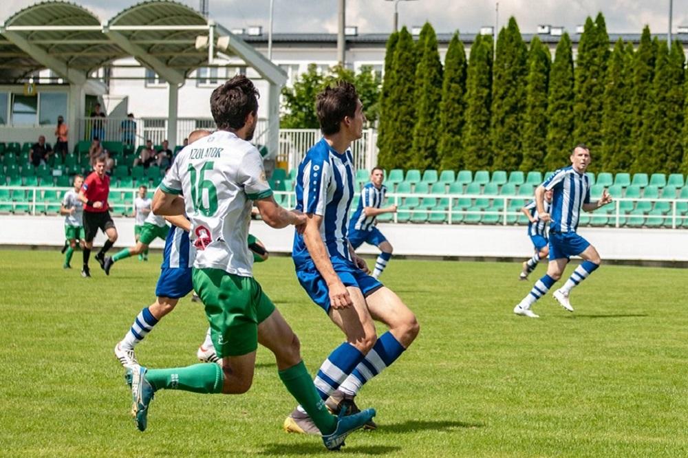 Igloopol Dębica ograł Izolator Boguchwała na wyjeździe.