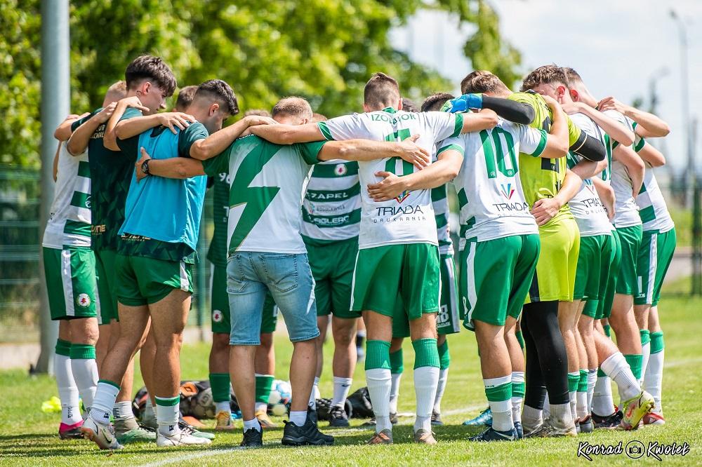 Izolator Boguchwała rozstrzelał Błękitnych Ropczyce! (fot. Konrad Kwolek)