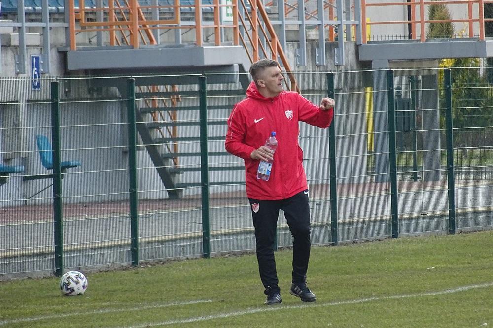 Jacek Piszczek jest zadowolony z konsekwentnej gry swojego zespołu. (fot. Marek Jedynak)