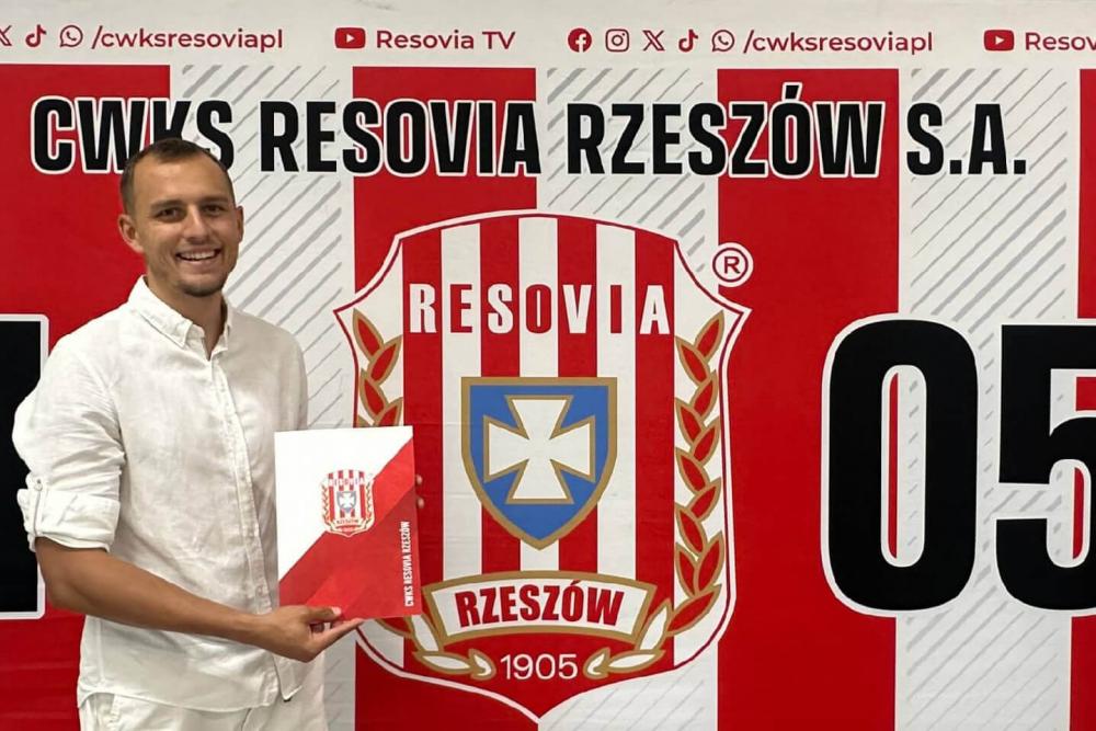 Jakub Banach przenosi się ze Stali Stalowa Wola do Resovii (fot. cwks-resovia.pl)