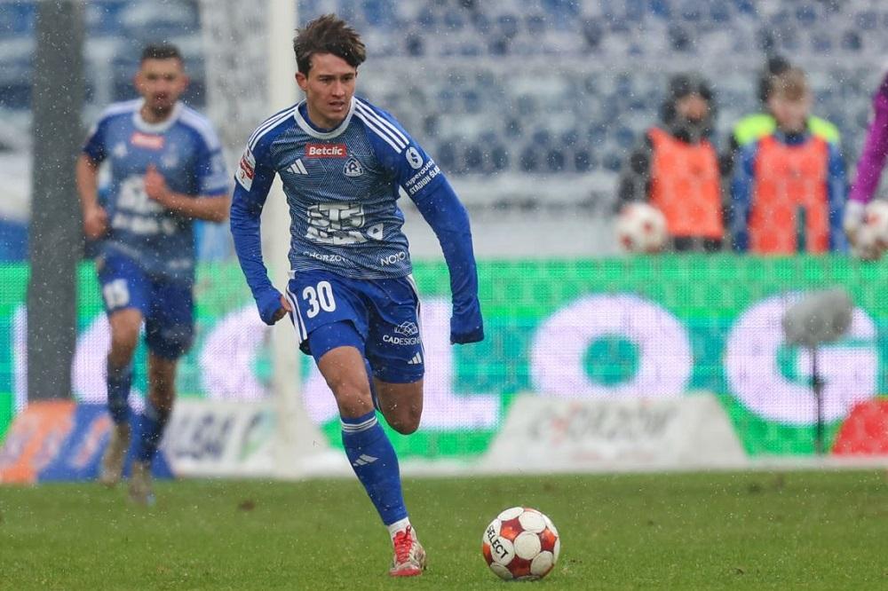 Jakub Sobeczko rundę wiosenną spędzi w Stali Stalowa Wola! (fot. Ruch Chorzów)
