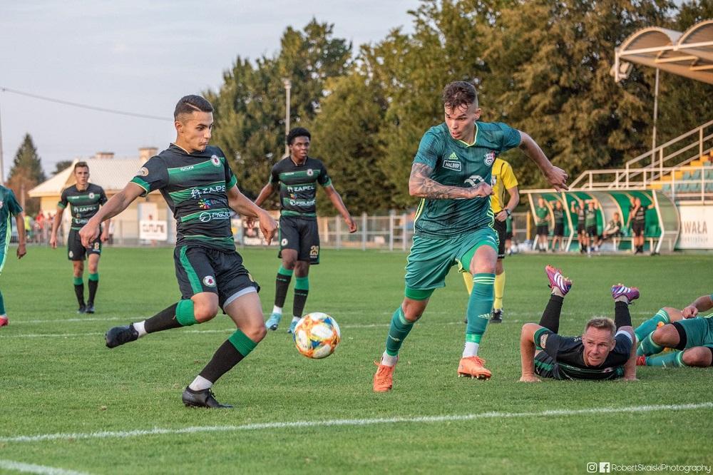 Jakub Wilk (na zdjęciu) wszedł w 62. minucie na boisko, a później zdobył dwie bramki oraz wywalczył rzut karny! (fot. Robert Skalski)