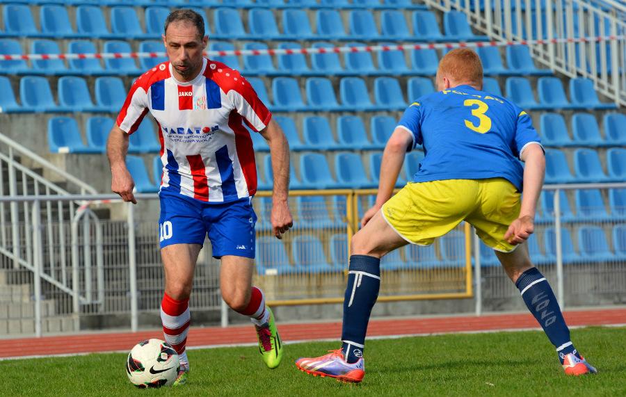 Jarosław Piątkowski (z lewej) znów ubierze koszulkę Wisła Sandomierz.