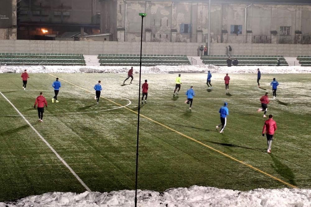 Piłkarze JKS-u Jarosław pokonali Orła Przeworsk w meczu kontrolnym (fot. facebook.com/ksjksjaroslaw)