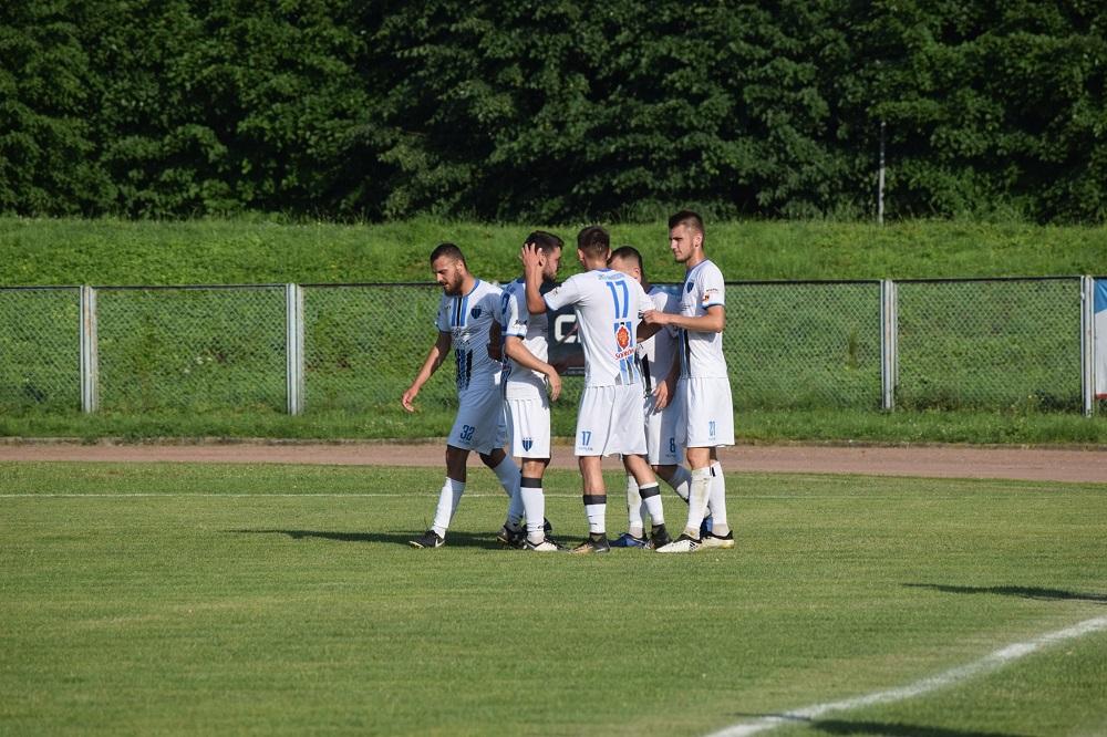 JKS Jarosław rozegra pięć sparingów przed sezonem 2019/20. (fot. Barbara Naspińska)