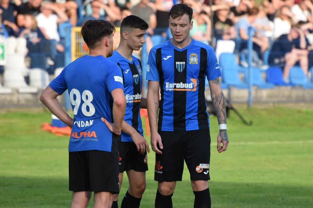 JKS Jarosław w półfinale baraży o awans do 3 ligi zmierzy się z Glinikiem Gorlice (fot. facebook.com/ksjksjaroslaw)
