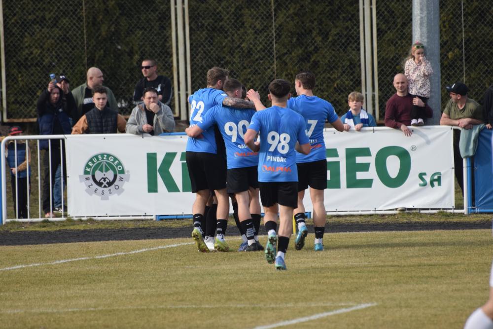 JKS Jarosław wygrał z Czarnymi Jasło (fot. JKS Jarosław)