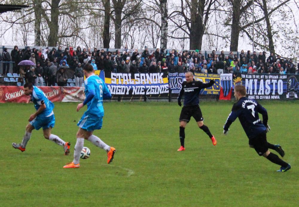Karpaty Krosno rozgromiły JKS Jarosław 4-0 (fot. Jakub Kwiecień)
