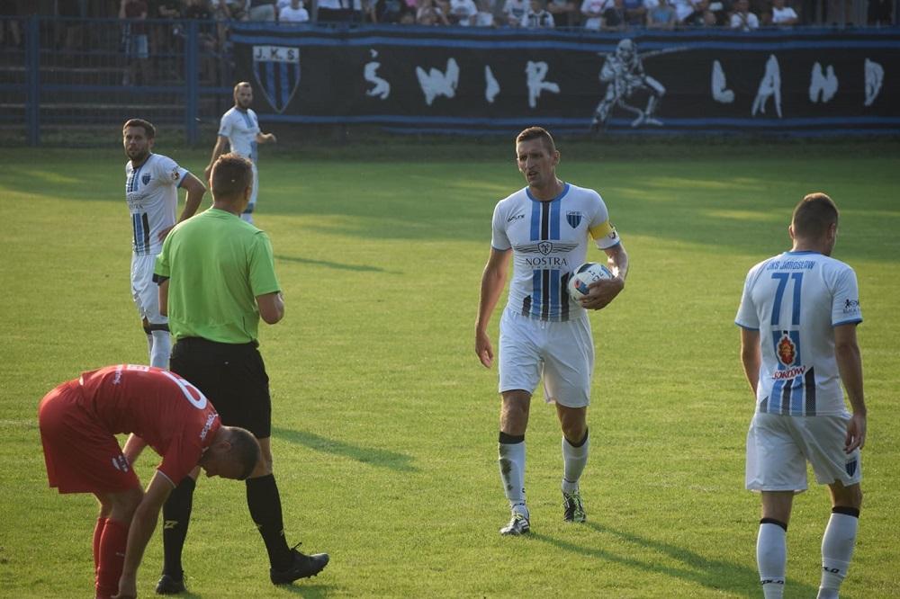 JKS Jarosław bezbramkowo zremisował z Orłem Przeworsk. (fot. JKS Jarosław)