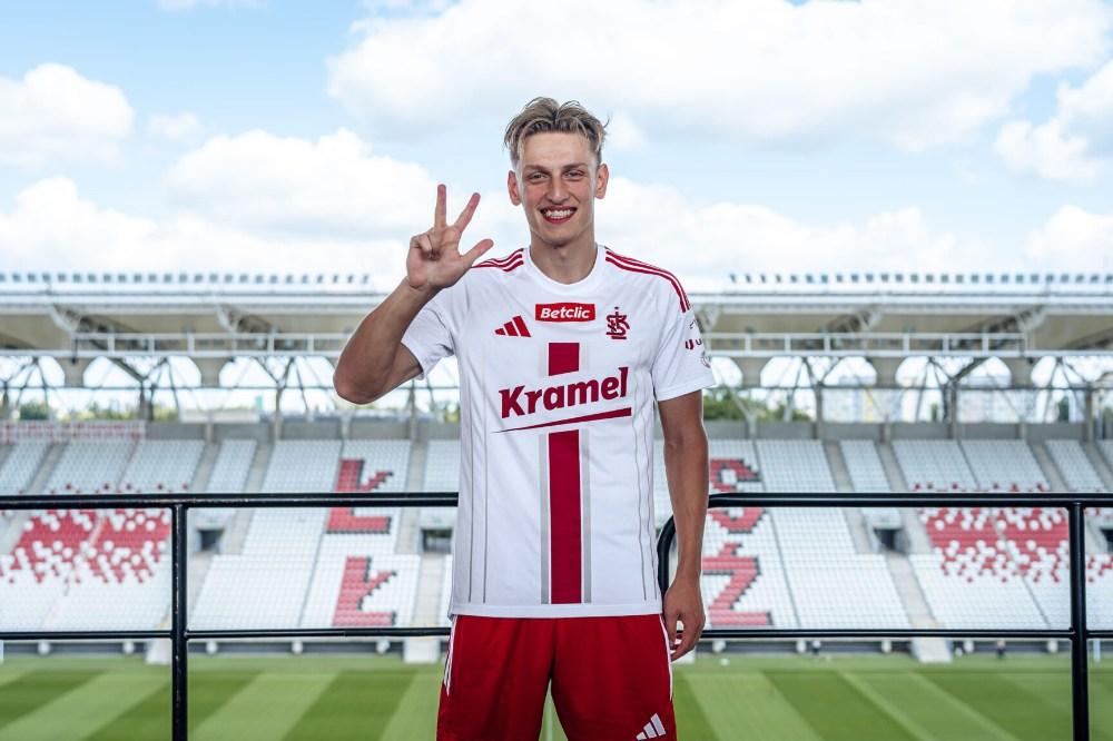 Kacper Prusiński zamienił Hutnik Kraków na ŁKS Łódź (fot. Wiktor Zajkiewicz / lkslodz.pl)