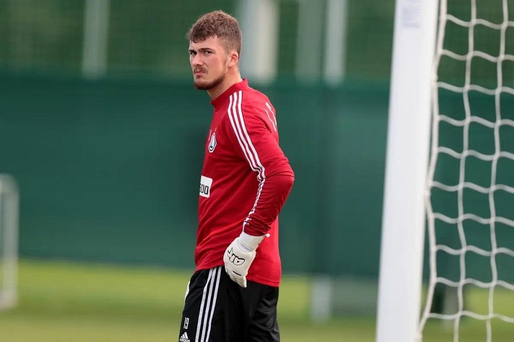 Czy Kacper Tobiasz podąży drogą Radosława Majeckiego? (fot. Legia)