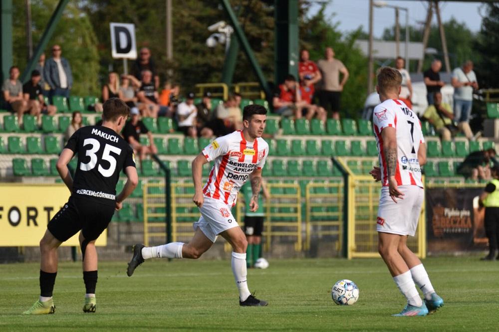 Kamil Antonik w kolejnym sezonie również będzie cieszył kibiców swoją grą na chwałę Apklan Resovii! (fot. Resovia)